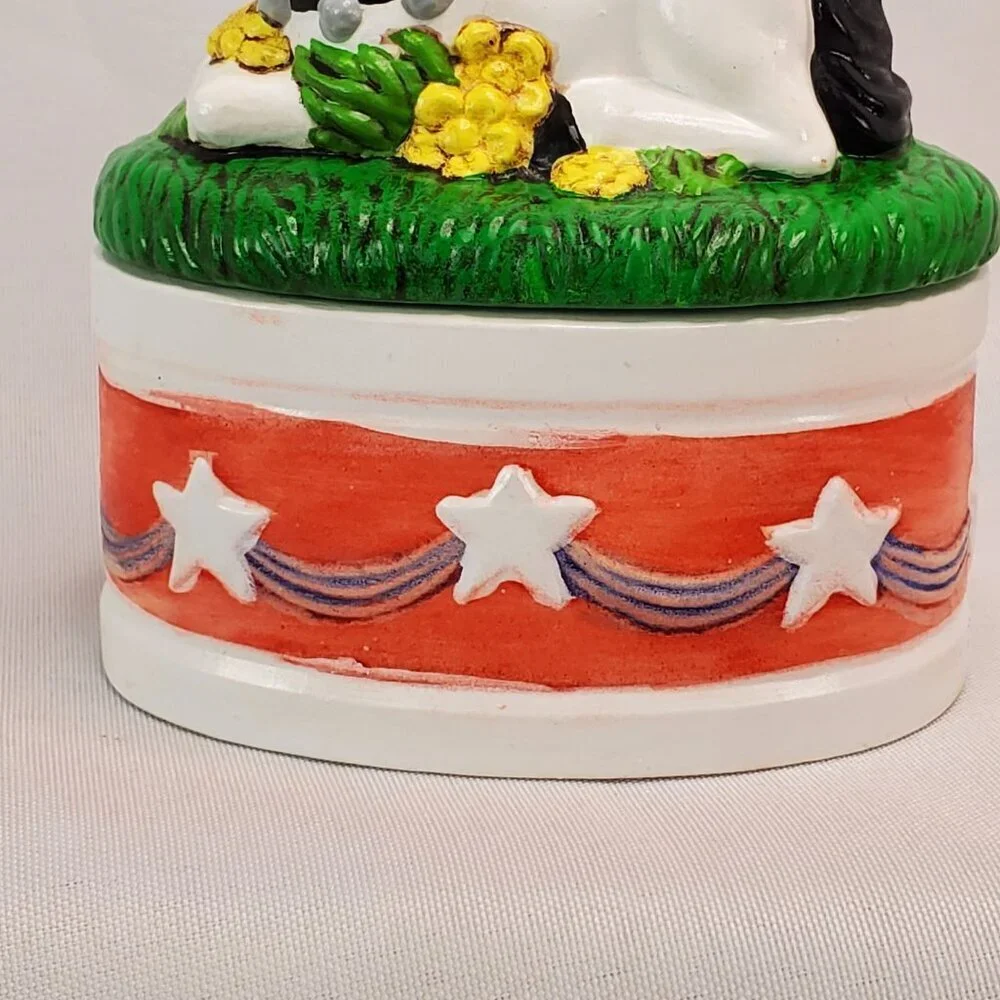 Vintage Y2K Hand painted Ceramic Unicorn Small Trinket Jewelry Box Holder